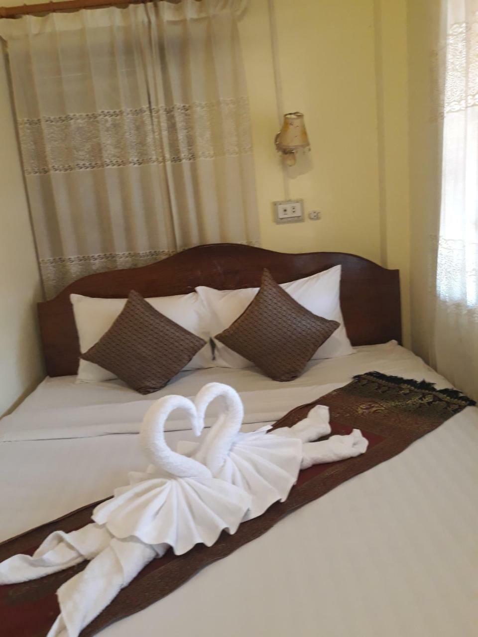 Silikhane Guesthouse لوانغ برابانغ المظهر الخارجي الصورة